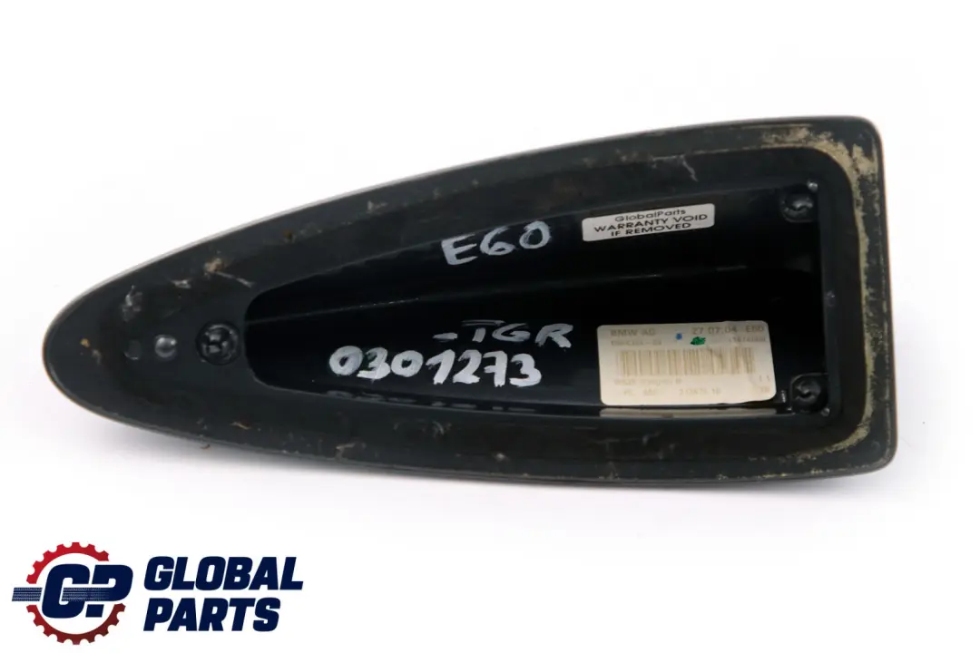 BMW E60 Cubierta Base Antena Techo Para Color Gris Titanio II - A08 6944324 - SKU 0301273-TGR - Número de pieza 0301273