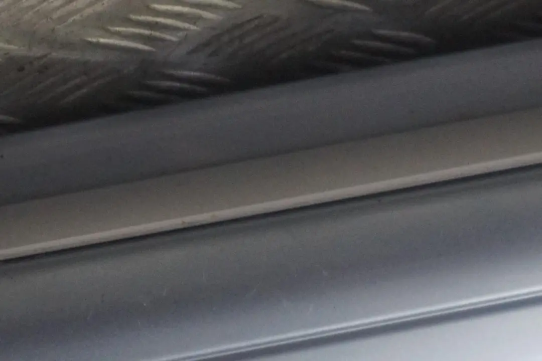 Aerokit Schwellerleiste Schweller Rechts Bluewater Wasserblau - 896 für BMW X3 E83 mit Teilenummer 0302752 BMW X3 E83 Aerokit Schwellerleiste Schweller Rechts Bluewater Wasserblau - 896 - SKU 0302752-WB - Teilenummer 0302752