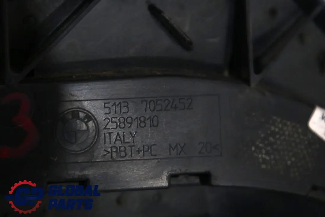 BMW E83 X3 Blenda listwa spojler klapa - SKU 0303042-KAR - Numer Części 0303042