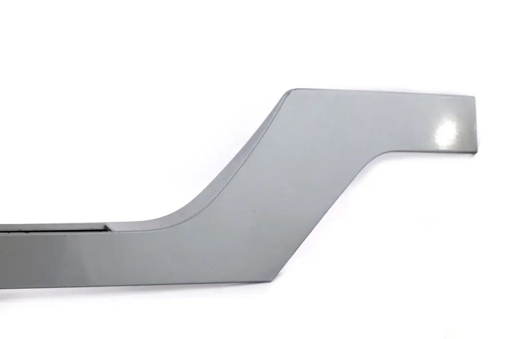 Trunk Boot Lid Tailgate Cover Finisher Silbergrau Silver Grey to BMW X3 Series E83 with Part number 0303042 BMW X3 Series E83 Trunk Boot Lid Tailgate Cover Finisher Silbergrau Silver Grey - SKU 0303042-SBG2 - Part number 0303042