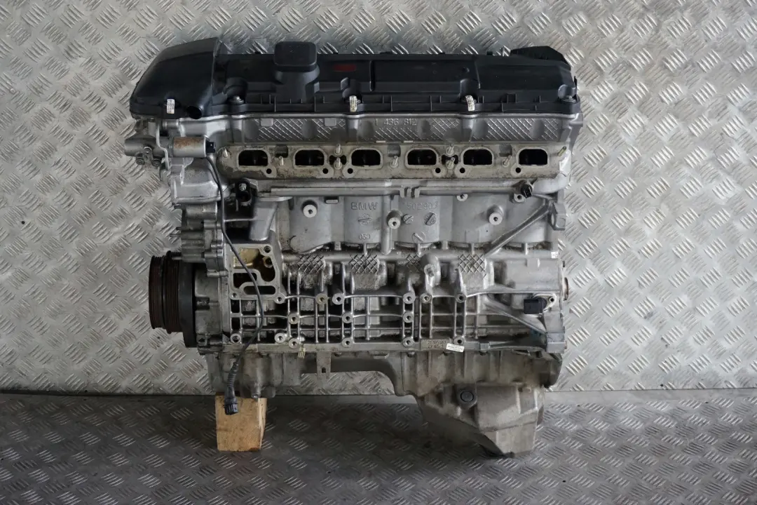 Bare Engine M54 M54B25 256S5 192HP with 84k m WARRANTY BMW 5 Series E60 E61 525i - SKU 0304304 - Part number 304304