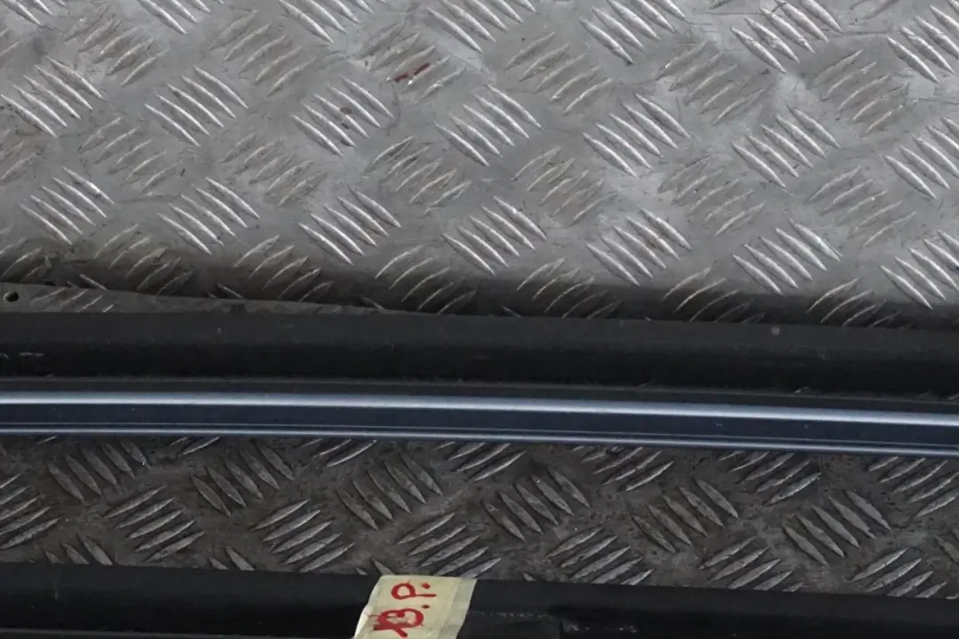 *BMW X3 er E83 Dachreling Zierleiste Links Rechts Set Bluewater Blau Metallic für mit Teilenummer 0304929 *BMW X3 er E83 Dachreling Zierleiste Links Rechts Set Bluewater Blau Metallic - SKU 0304929-WB - Teilenummer 0304929