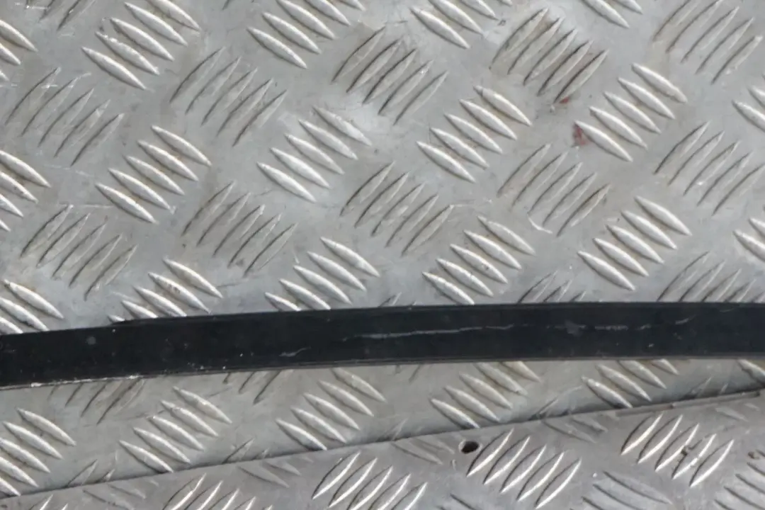 Front Left N/S Roof Moulding Trim Strip Black Sapphire - 475 to BMW 6 Series E63 with Part number 0304938 BMW 6 Series E63 Front Left N/S Roof Moulding Trim Strip Black Sapphire - 475 - SKU 0304938 - Part number 0304938