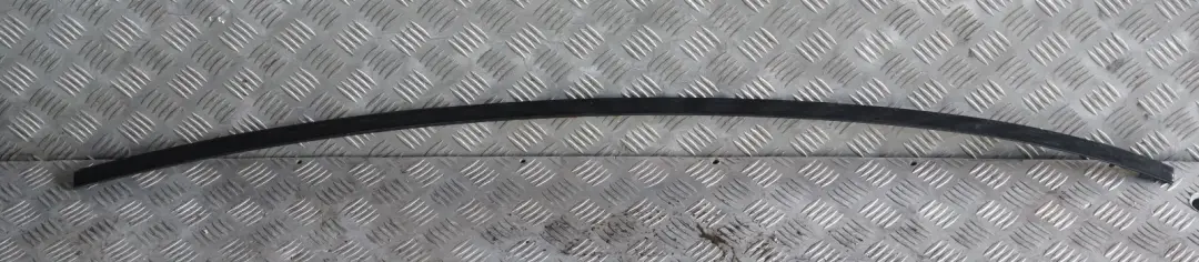 Front Right O/S Roof Moulding Trim Strip Black Sapphire - 475 to BMW 6 Series E63 with Part number 0304939 BMW 6 Series E63 Front Right O/S Roof Moulding Trim Strip Black Sapphire - 475 - SKU 0304939 - Part number 0304939