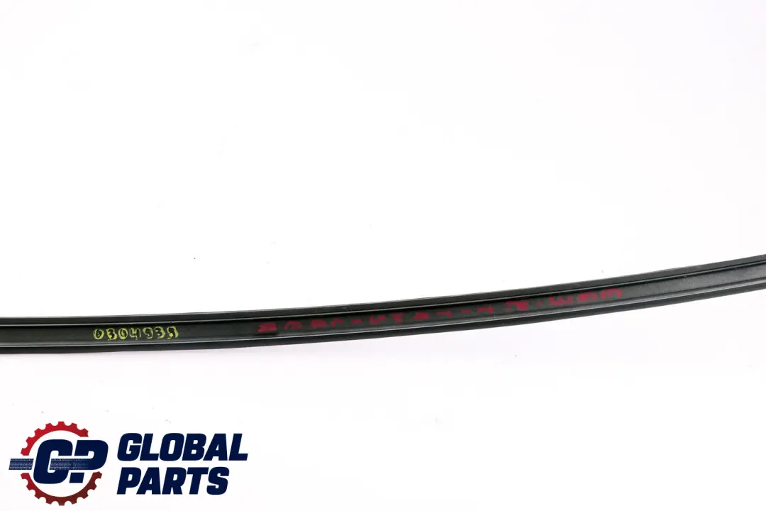Front Right O/S Roof Moulding Trim Strip Titansilber to BMW 6 Series E63 with Part number 0304939 BMW 6 Series E63 Front Right O/S Roof Moulding Trim Strip Titansilber - SKU 0304939-TS - Part number 0304939