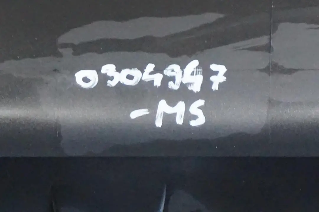 BMW E63 E64 Nakładka próg lewy Mineralsilber - SKU 0304947-MS - Numer Części 0304947