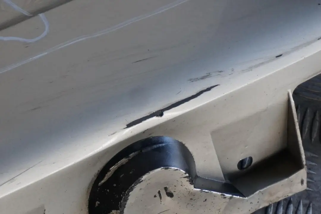 BMW 6 E63 E64 Copertura Gonna SX Mineralsilber Argento Metallizzato A14 - SKU 0304947-MS - Numero di parte 0304947
