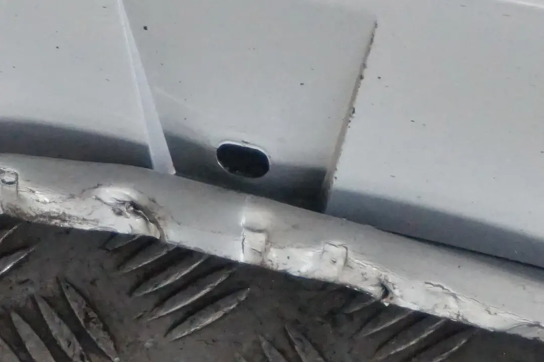 BMW E63 E64 Nakładka próg lewy titansilber - SKU 0304947-TS - Numer Części 0304947