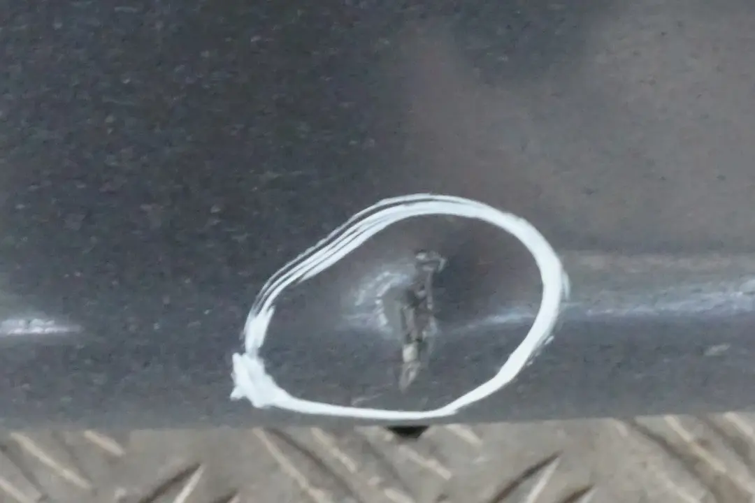 BMW E63 E64 Revetement Seuil A Gauche Noir Sapphire - 475 0304947 - SKU 0304948-BS - Numéro de pièce 0304948