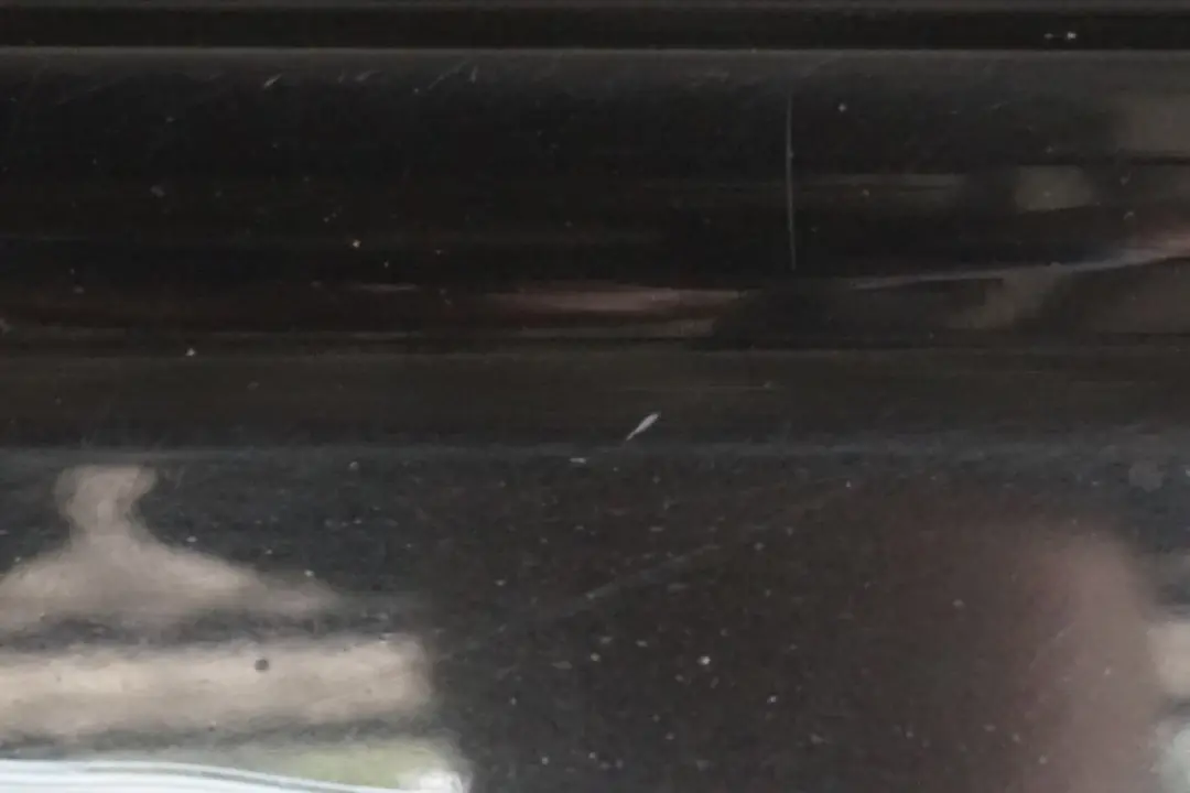 Nakładka próg prawy black saphire do BMW E63 E64 o numerze 0304948 BMW E63 E64 Nakładka próg prawy black saphire - SKU 0304948-BS - Numer Części 0304948