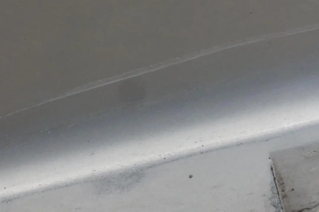 BMW 6 Fila E63 E64 Copertura Gonna Destra Mineralsilber Argento - A14 - SKU 0304948-MS - Numero di parte 0304948