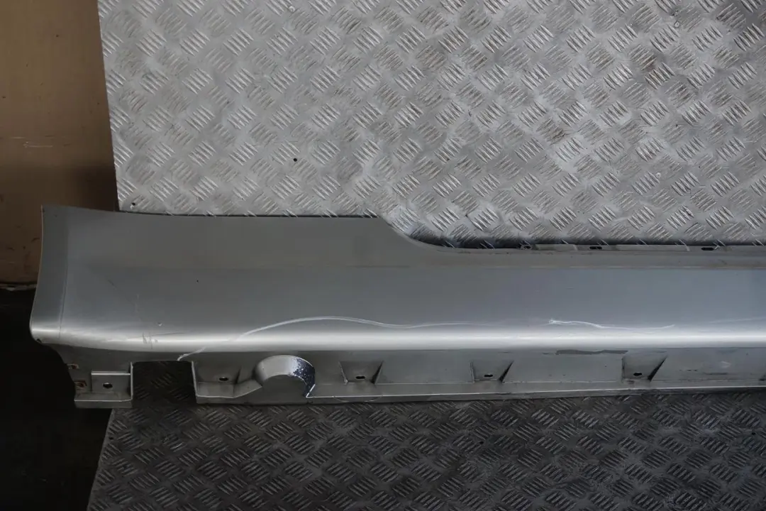Door Sill Side Cover Skirt Right O/S Mineralsilber Silver - A14 to BMW 6 E63 E64 with Part number 0304948 BMW 6 E63 E64 Door Sill Side Cover Skirt Right O/S Mineralsilber Silver - A14 - SKU 0304948-MS - Part number 0304948