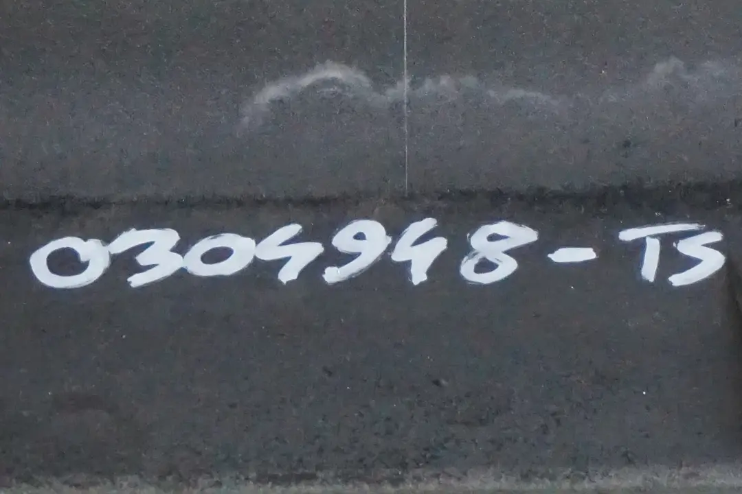 Door Sill Side Cover Skirt Right O/S Titansilber Silver to BMW 6 Series E63 E64 with Part number 0304948 BMW 6 Series E63 E64 Door Sill Side Cover Skirt Right O/S Titansilber Silver - SKU 0304948-TS - Part number 0304948