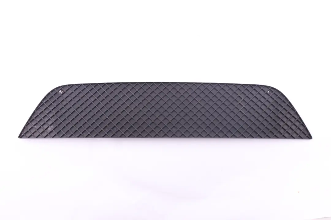 Front Bumper Lower Centre Grid 0 to BMW 1 Series E81 E87 with Part number 0304962 BMW 1 Series E81 E87 Front Bumper Lower Centre Grid 0 - SKU 304962 - Part number 0304962