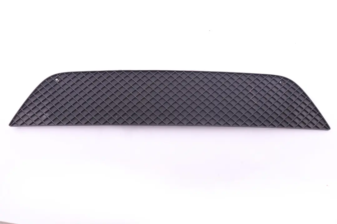 Front Bumper Lower Centre Grid 0 to BMW 1 Series E81 E87 with Part number 0304962 BMW 1 Series E81 E87 Front Bumper Lower Centre Grid 0 - SKU 304962 - Part number 0304962