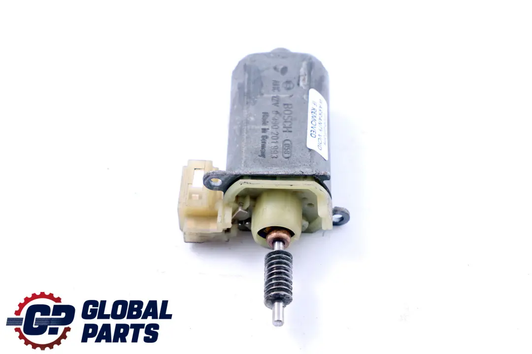 anteriore sinistro regolazione sedile azionamento Bosch 0 390 201 993 per BMW E65 con numero di parte 0390201993 BMW E65 anteriore sinistro regolazione sedile azionamento Bosch 0 390 201 993 - SKU 0390201993 - Numero di parte 0390201993
