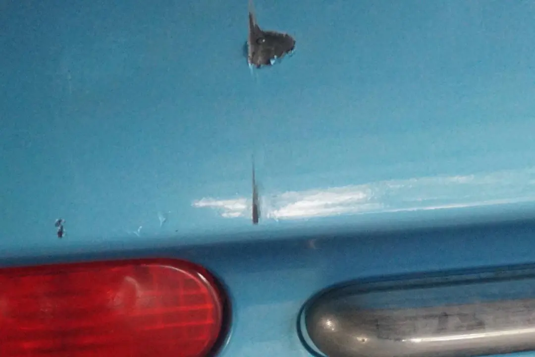 Bumper Trim Panel Electric Blue Metallic - 870 to BMW Mini Cooper R50 Rear with Part number 0393501 BMW Mini Cooper R50 Rear Bumper Trim Panel Electric Blue Metallic - 870 - SKU 0393501-ELB - Part number 0393501