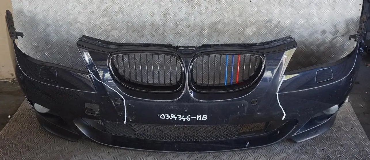 BMW 5 E60 E61 M Sport Kryt Predného Nárazníka Modrá Metalíza A35