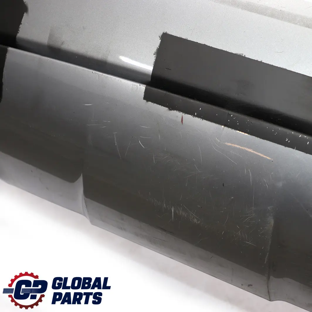 PDC Panneau Pare-Chocs Arrière Gris Spatial Métallisé - A52 pour BMW 5 E60 1 M Sport à propos du numéro de pièce 0394707 BMW 5 E60 1 M Sport PDC Panneau Pare-Chocs Arrière Gris Spatial Métallisé - A52 - SKU 0394707-SCG1 - Numéro de pièce 0394707