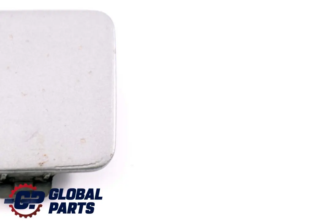 Rabat Remorquage Pare-Chocs Arrière Silbergrau Gris 7033700 pour BMW E60 à propos du numéro de pièce 395209 BMW E60 Rabat Remorquage Pare-Chocs Arrière Silbergrau Gris 7033700 - SKU 0395209-SBG - Numéro de pièce 395209