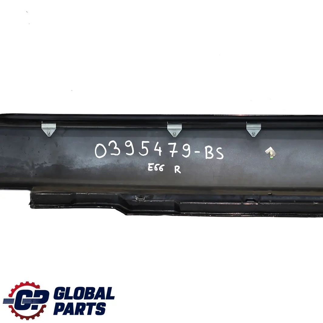 Listello Portiera Apertura Gonna Destra Black Sapphire Nera per BMW 7 E66 con numero di parte 0395479 BMW 7 E66 Listello Portiera Apertura Gonna Destra Black Sapphire Nera - SKU 0395479-BS - Numero di parte 0395479