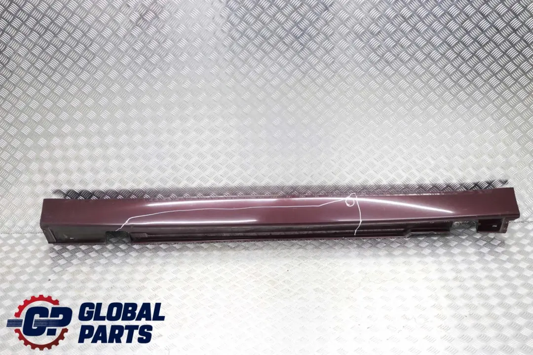 BMW 7 E65 Bas de Porte Couverture Seuil a Gauche Barbera Rouge - A39 - SKU 0395481-BAR - Numéro de pièce 0395481