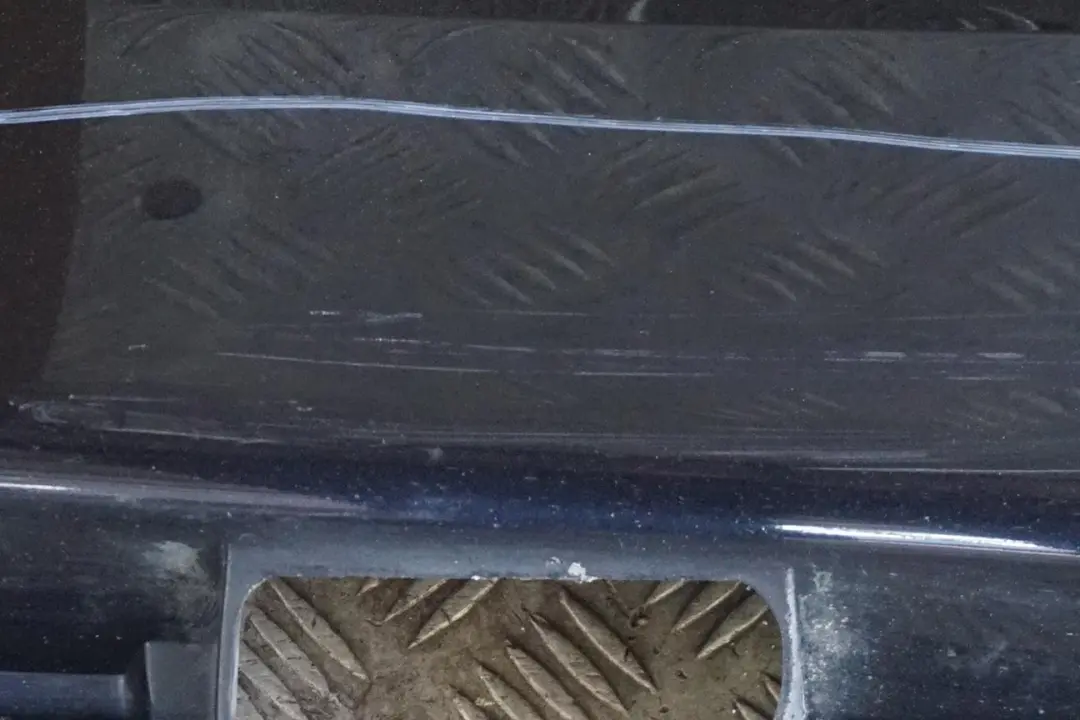 Bas de Porte Couverture Seu Droite Bleu Monaco Bleu - A35 pour BMW 7 E65 à propos du numéro de pièce 0395482 BMW 7 E65 Bas de Porte Couverture Seu Droite Bleu Monaco Bleu - A35 - SKU 0395482-MB1 - Numéro de pièce 0395482