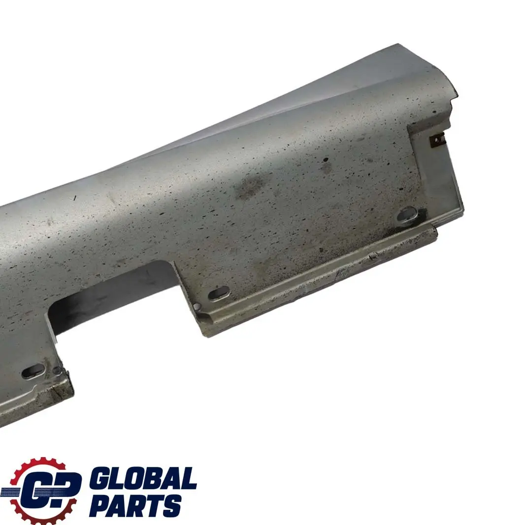 Schwellerleiste Schweller Blende Rechts Silverstone für BMW 5 E60 E61 M5 M Sport mit Teilenummer 0396900 BMW 5 E60 E61 M5 M Sport Schwellerleiste Schweller Blende Rechts Silverstone - SKU 0396900-SIL - Teilenummer 0396900