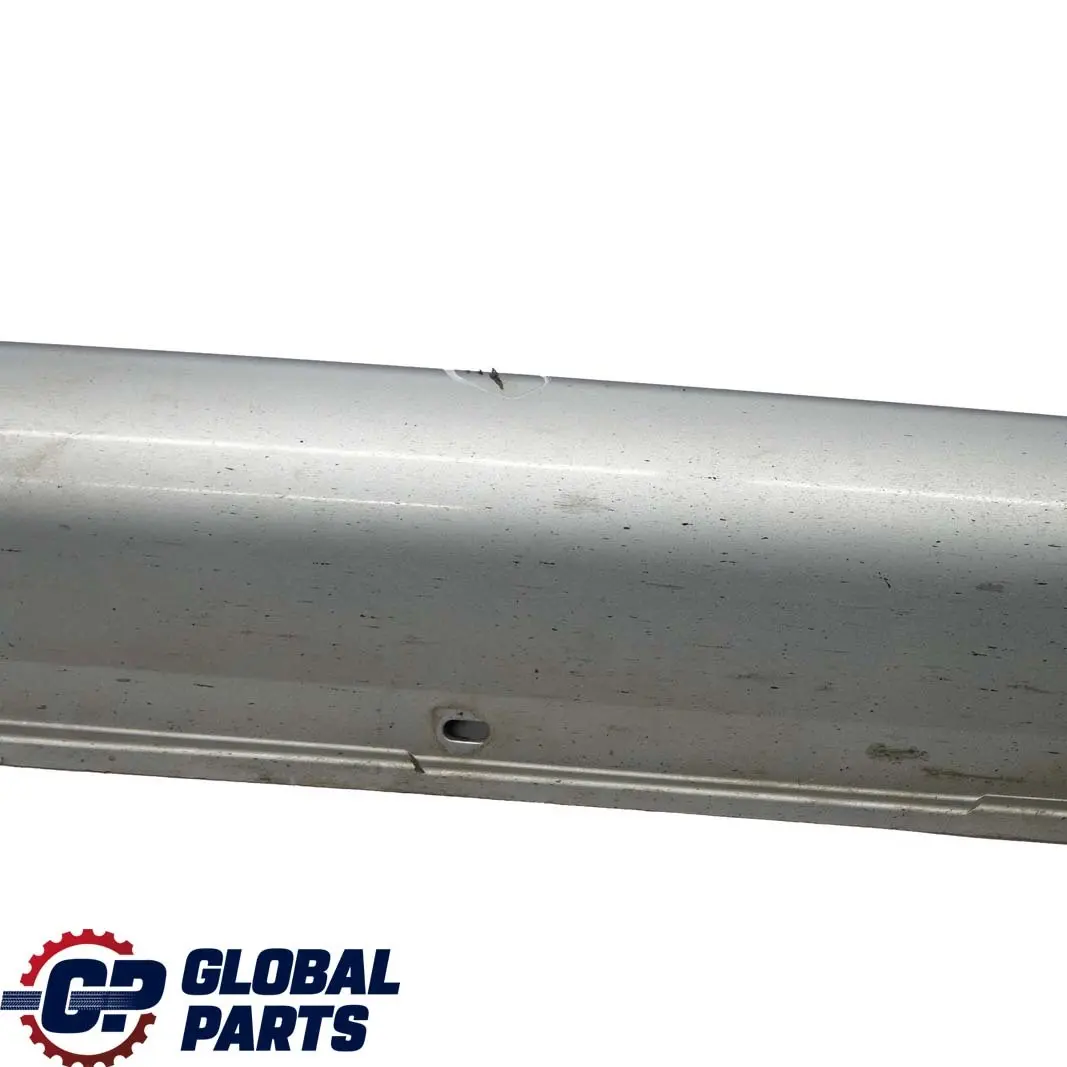 Schwellerleiste Schweller Blende Rechts Silverstone für BMW 5 E60 E61 M5 M Sport mit Teilenummer 0396900 BMW 5 E60 E61 M5 M Sport Schwellerleiste Schweller Blende Rechts Silverstone - SKU 0396900-SIL - Teilenummer 0396900
