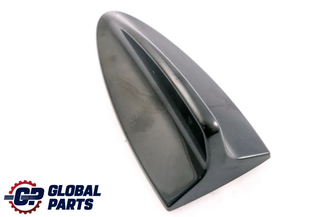Carcasa Vacia Para Antena De Techo Shark Negro Zafiro 6942240 para BMW E90 E92 con número de pieza 0397539 BMW E90 E92 Carcasa Vacia Para Antena De Techo Shark Negro Zafiro 6942240 - SKU 0397539-BS - Número de pieza 0397539