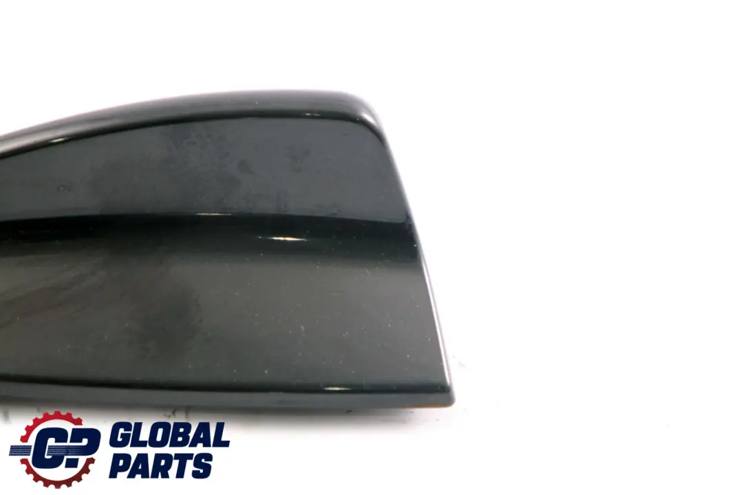 Carcasa Vacia Para Antena De Techo Shark Negro Zafiro 6942240 para BMW E90 E92 con número de pieza 0397539 BMW E90 E92 Carcasa Vacia Para Antena De Techo Shark Negro Zafiro 6942240 - SKU 0397539-BS - Número de pieza 0397539