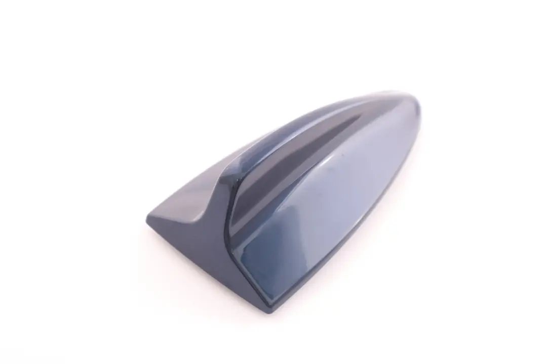 Série 3 E90 E92 Boîtier vide pour antenne de toit Shark Tiefseeblau Sea Blue pour BMW à propos du numéro de pièce 0397539 BMW Série 3 E90 E92 Boîtier vide pour antenne de toit Shark Tiefseeblau Sea Blue - SKU 0397539-DSB - Numéro de pièce 0397539