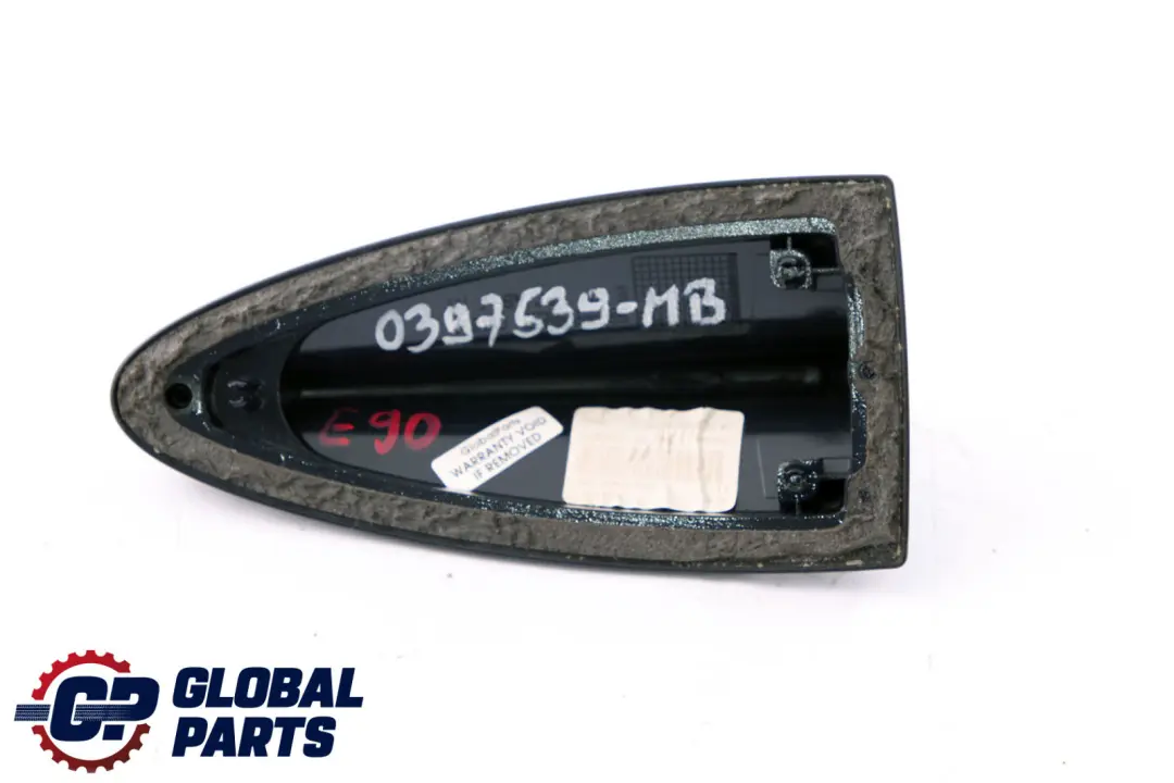 Alloggiamento vuoto per antenna sul tetto Shark Monacoblau Blau Blue per BMW E90 E92 con numero di parte 0397539 BMW E90 E92 Alloggiamento vuoto per antenna sul tetto Shark Monacoblau Blau Blue - SKU 0397539-MB - Numero di parte 0397539
