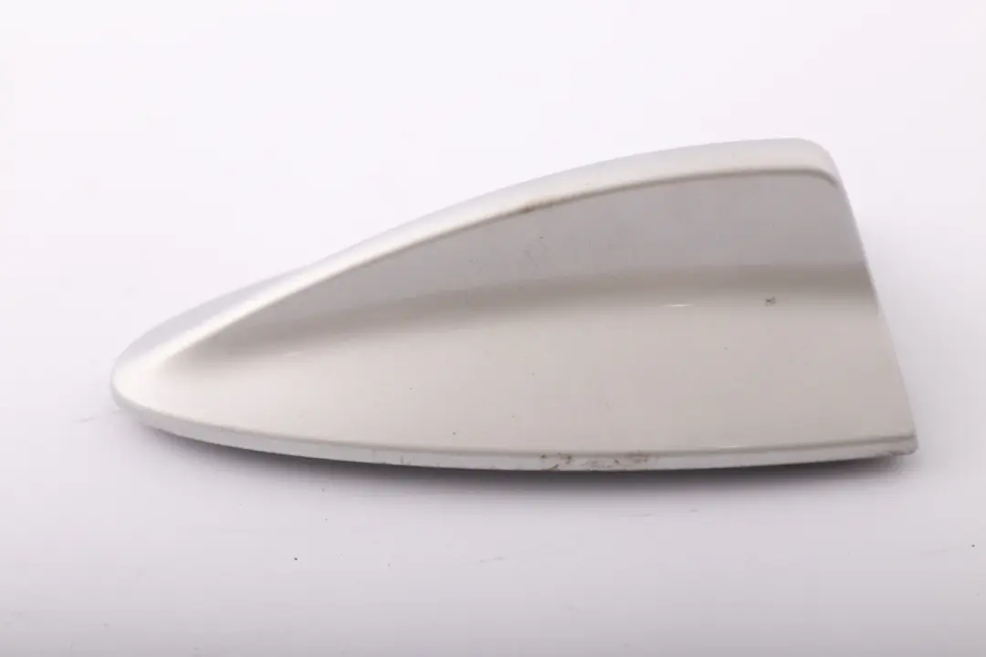 Empty Housing For Roof Antenna Titansilber Silver to BMW 3 Series E82 E90 E92 with Part number 0397539 BMW 3 Series E82 E90 E92 Empty Housing For Roof Antenna Titansilber Silver - SKU 0397539-TS1 - Part number 0397539