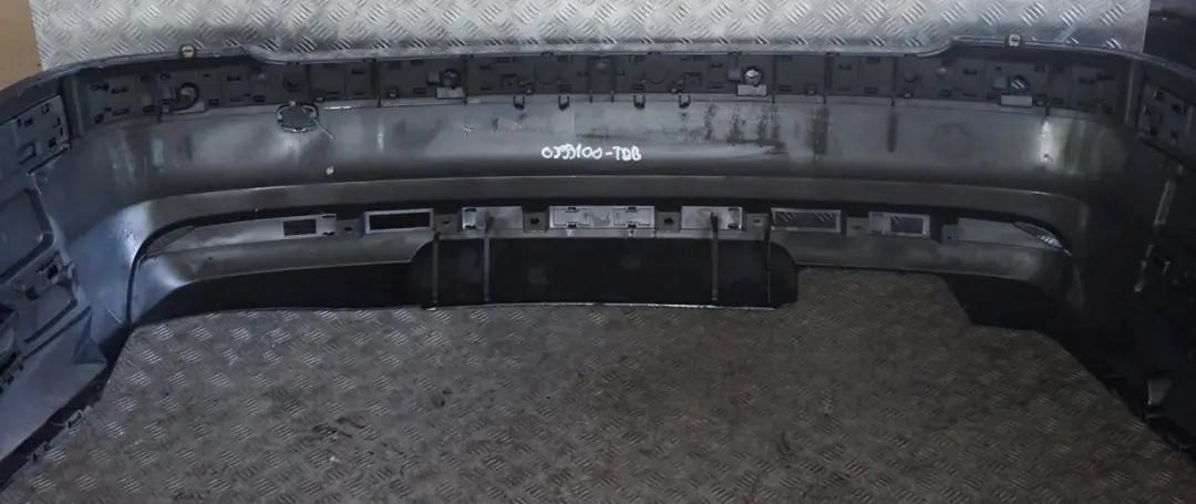 Bumper Panel Toledoblau Toledo Blue - 482 to BMW 7 Series E65 E66 E67 Rear with Part number 0399100 BMW 7 Series E65 E66 E67 Rear Bumper Panel Toledoblau Toledo Blue - 482 - SKU 0399100-TDB - Part number 0399100