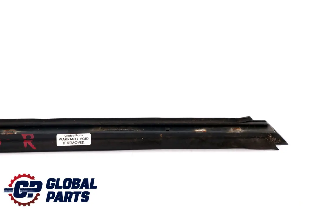 Right O/S Windscreen Drip Moulding Trim Highland Green to BMW X3 Series E83 with Part number 0403319 BMW X3 Series E83 Right O/S Windscreen Drip Moulding Trim Highland Green - SKU 0403319-HG - Part number 0403319