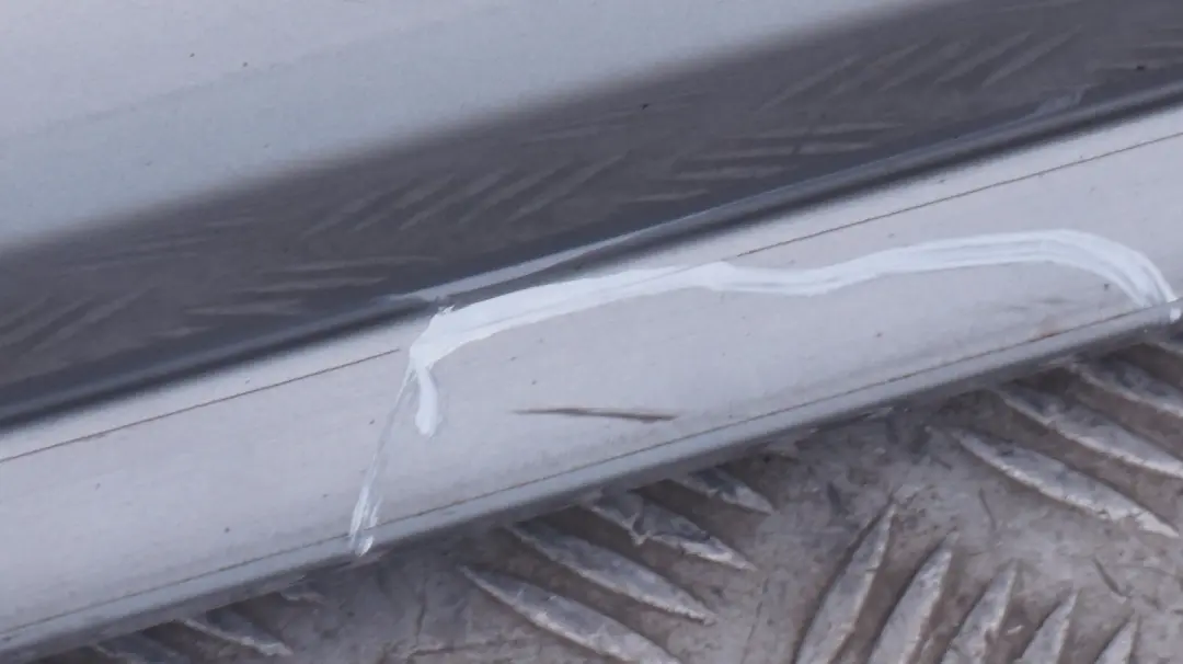 Door Sill Cover Skirt Left N/S Silbergrau Silver Grey to BMW X3 Series E83 M Sport with Part number 0403480 BMW X3 Series E83 M Sport Door Sill Cover Skirt Left N/S Silbergrau Silver Grey - SKU 0403480-SBG - Part number 0403480