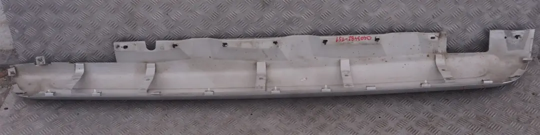 Door Sill Cover Skirt Right O/S Titansilber Silver to BMW X3 Series E83 1 M Sport with Part number 403482 BMW X3 Series E83 1 M Sport Door Sill Cover Skirt Right O/S Titansilber Silver - SKU 0403482-TS1 - Part number 403482