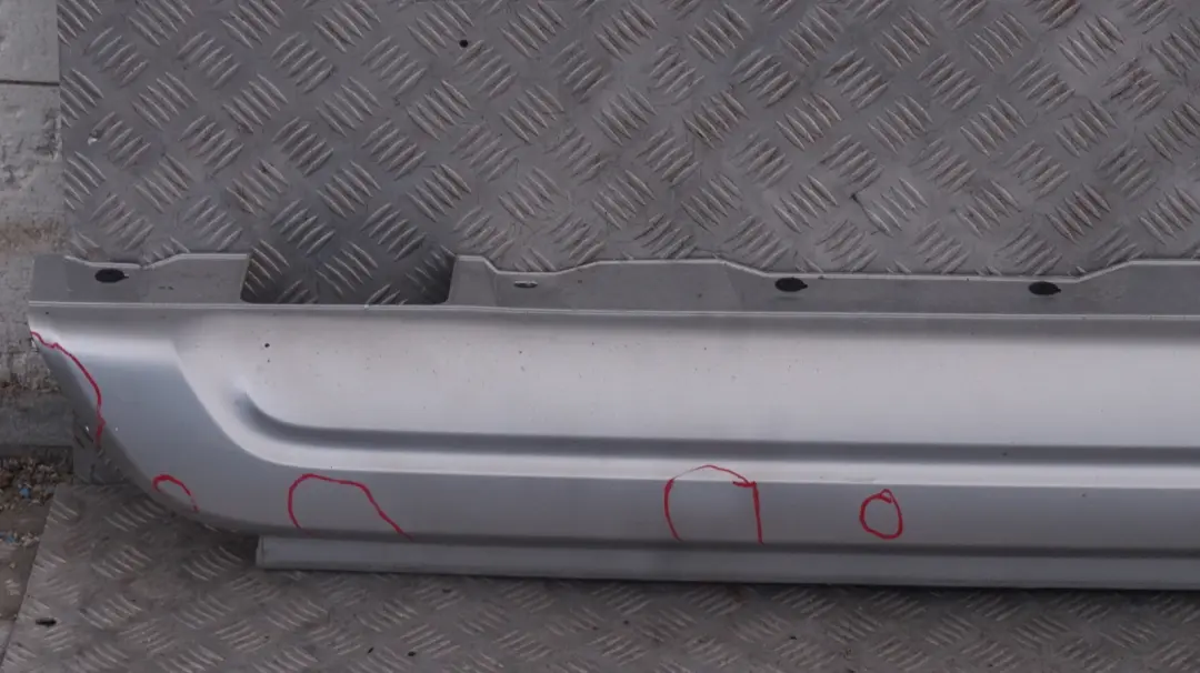 BMW E83 1 M Sport Door Sill Cover Skirt Right Titansilber Silver - SKU 0403482-TS1 - Número de pieza 403482