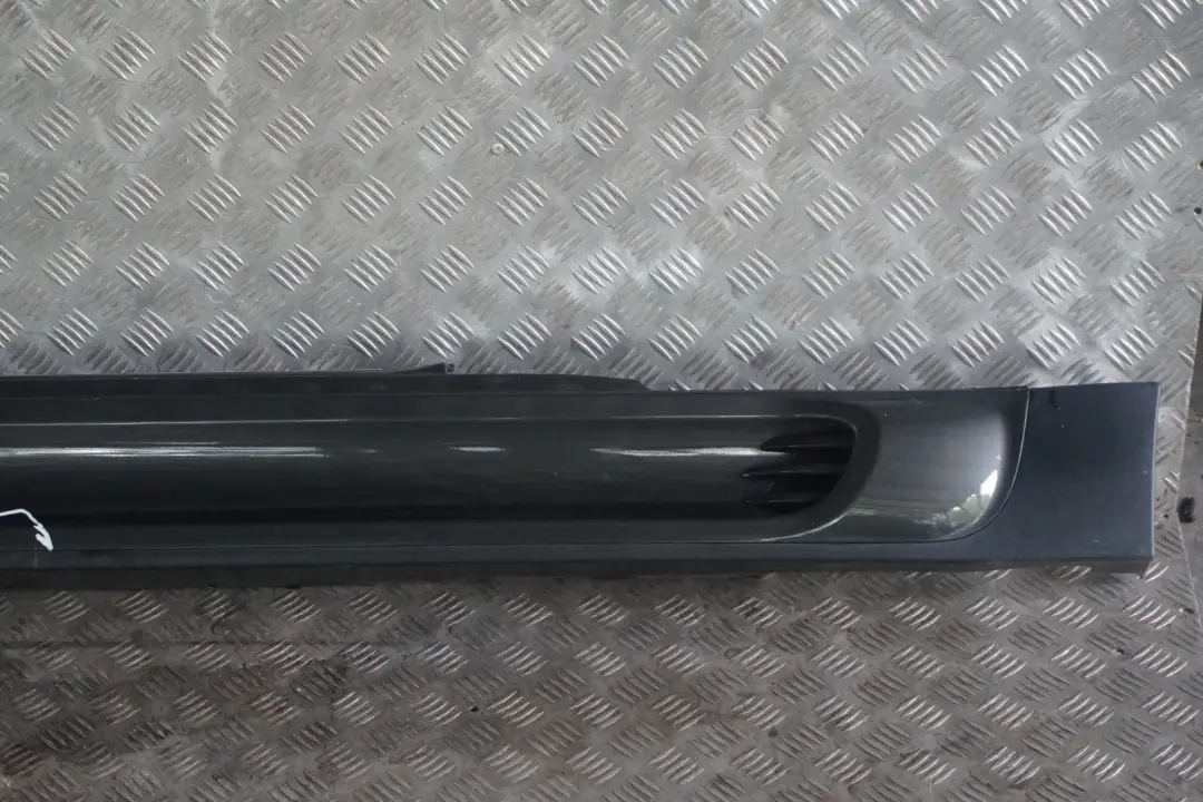 Schweller links Blende Sparkling Silver Silber für BMW MINI Cooper R56 R57 JCW mit Teilenummer 0404115 BMW MINI Cooper R56 R57 JCW Schweller links Blende Sparkling Silver Silber - SKU 0404115-ECG - Teilenummer 0404115