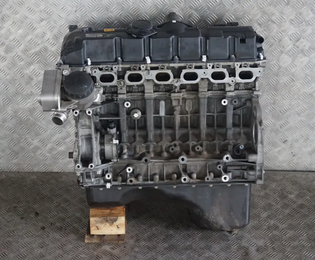 Nue Moteur 325i N52N N52B25A 218CV Neuf Distribution GARANTIE BMW E90 E91 E92 - SKU 0415028-2 - Numéro de pièce 0415028