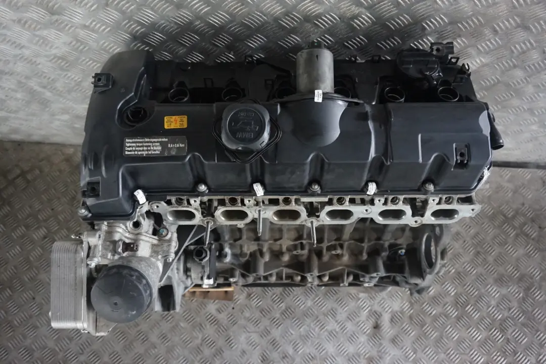 Nue Moteur 325i N52N N52B25A 218CV Neuf Distribution GARANTIE BMW E90 E91 E92 - SKU 0415028-2 - Numéro de pièce 0415028