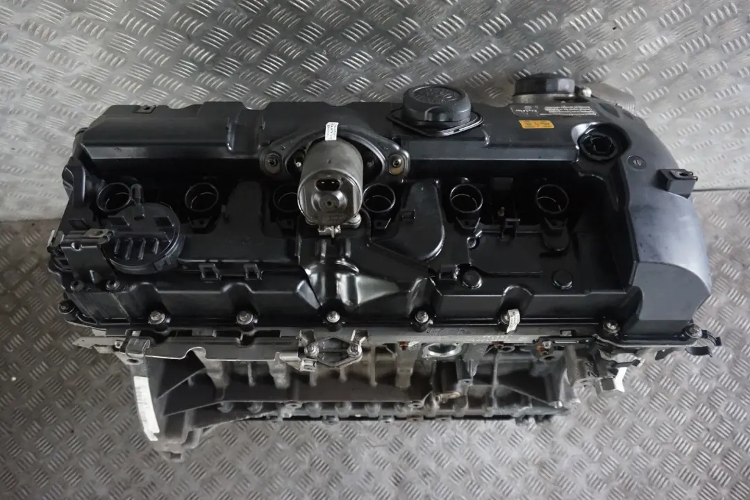 Nue Moteur 325i N52N N52B25A 218CV Neuf Distribution GARANTIE BMW E90 E91 E92 - SKU 0415028-2 - Numéro de pièce 0415028