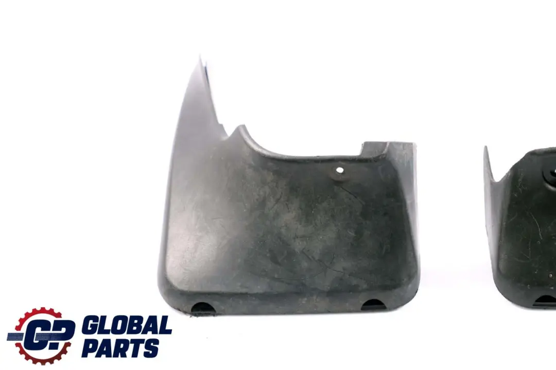 BMW 1 er E81 E87 LCI Stossfänger Hinten Satz Schmutzfänger Hinten - SKU 0421318 - Teilenummer 0421318