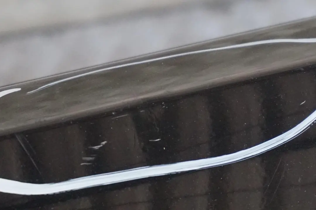 Zderzak tylny tył schwarz do BMW E60 LCI o numerze 0422349 BMW E60 LCI Zderzak tylny tył schwarz - SKU 0422349-SCH1 - Numer Części 0422349