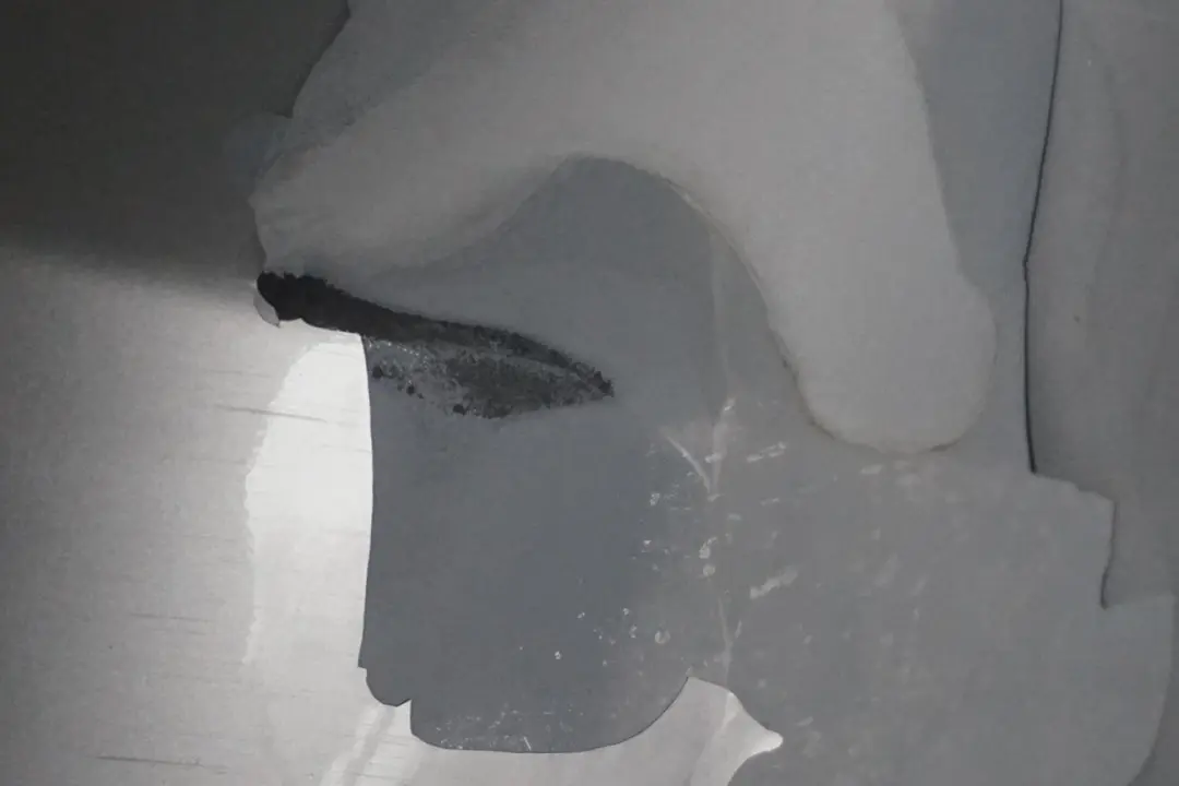 Bumper PDC Titansilber Titan Silver Metallic 354 to BMW 5 Series E60 1 Saloon Rear with Part number 0422349 BMW 5 Series E60 1 Saloon Rear Bumper PDC Titansilber Titan Silver Metallic 354 - SKU 0422349-TS1 - Part number 0422349