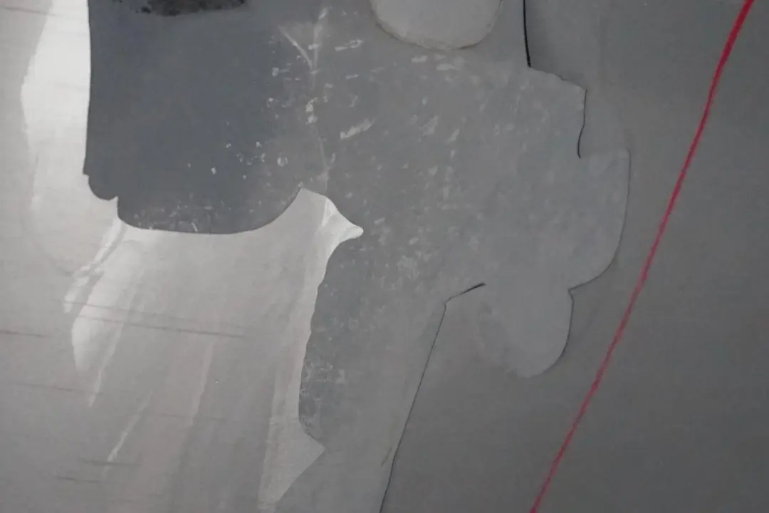 Zderzak tylny tył pdc titansilber do BMW E60 o numerze 0422349 BMW E60 Zderzak tylny tył pdc titansilber - SKU 0422349-TS1 - Numer Części 0422349