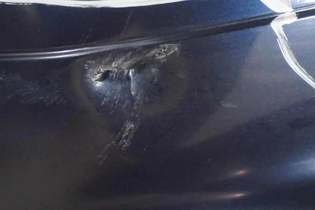 Bumper Trim Panel PDC Tiefseeblau Deep Sea Blue A76 to BMW 5 E61 LCI Touring Rear with Part number 0422357 BMW 5 E61 LCI Touring Rear Bumper Trim Panel PDC Tiefseeblau Deep Sea Blue A76 - SKU 0422357-DSB - Part number 0422357