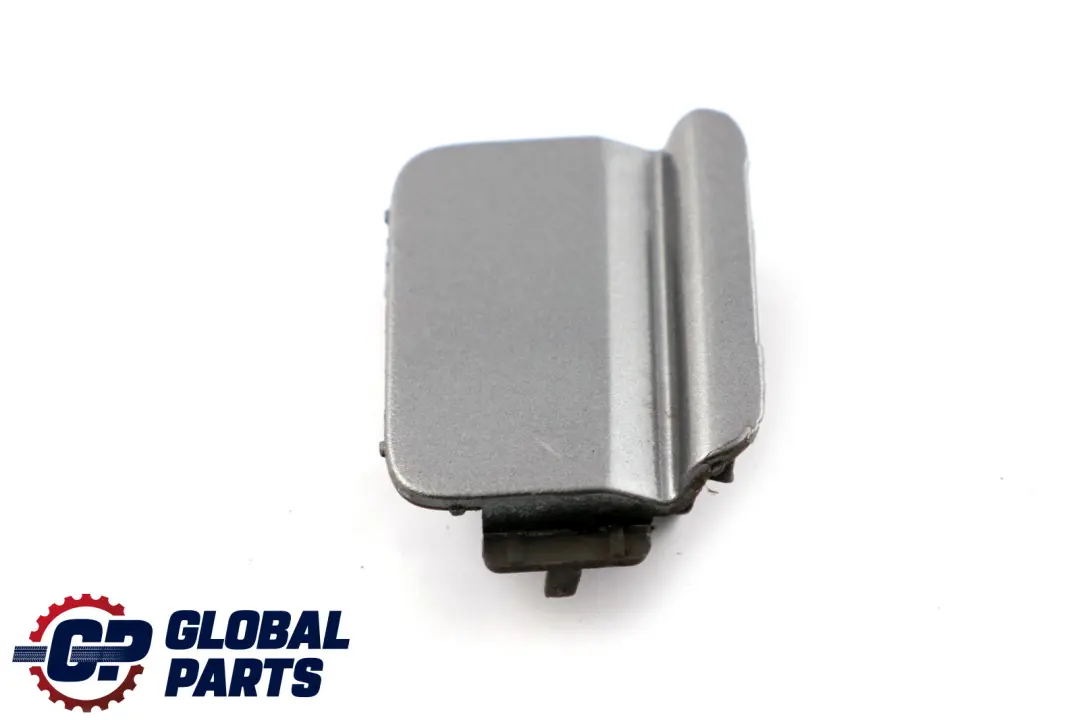 BMW Serie 1 E60 LCI Paraurti posteriore Occhio di traino Spacegrau - SKU 0422362-SCG - Numero di parte 7178175