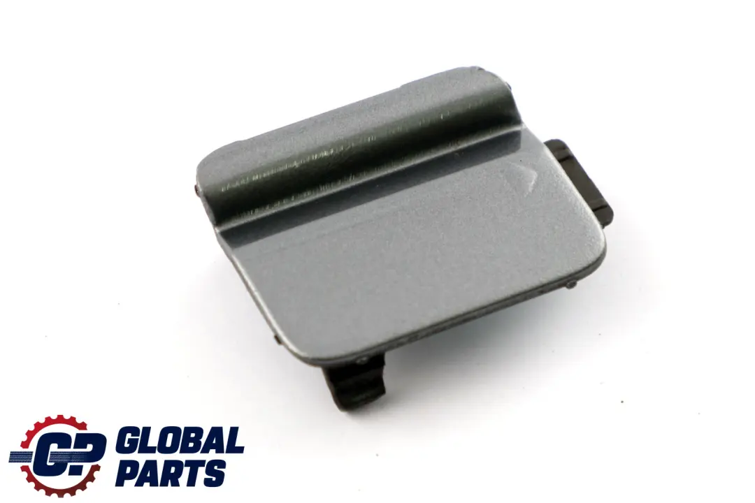 Paraurti posteriore Occhio di traino Spacegrau per BMW Serie 1 E60 LCI con numero di parte 7178175 BMW Serie 1 E60 LCI Paraurti posteriore Occhio di traino Spacegrau - SKU 0422362-SCG - Numero di parte 7178175